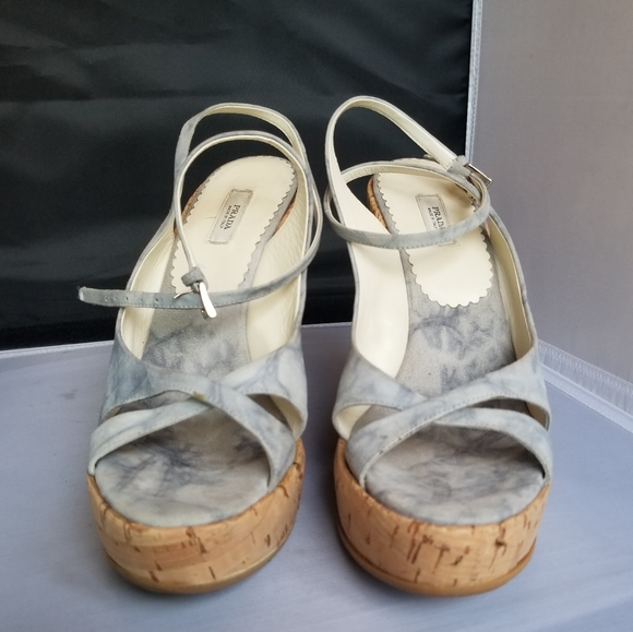Prada wedge cork heel sandals - Picture 2 of 7